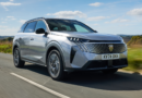 Peugeot 5008 Review 2026 | Performance & Pricing – Carwow